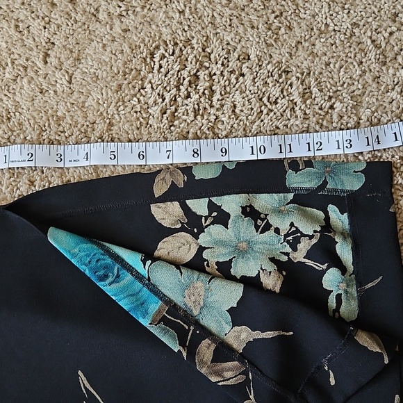 Alfred Dunner Floral Black and Blue Women's Skirt, Size 16 - Picture 6 of 8
